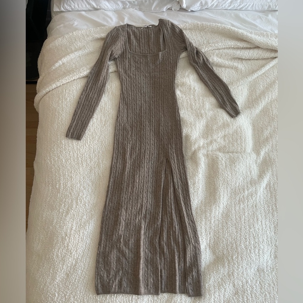 Reformation - Cashmere Cable Knit Sweater Dress - Sz XS